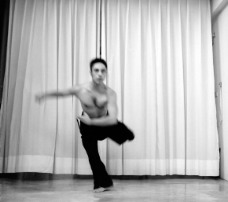 芭蕾舞男性图片
