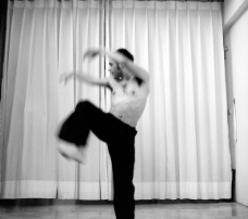 男舞蹈演员图片
